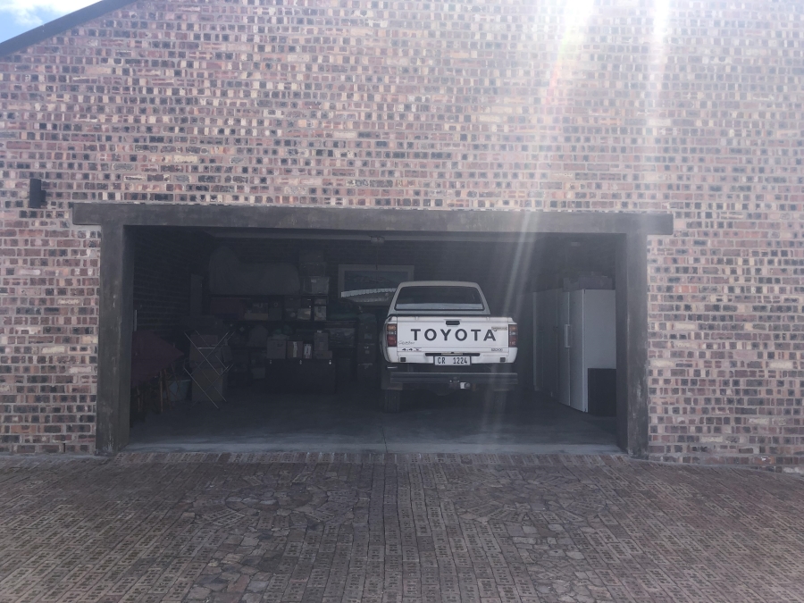 2 Bedroom Property for Sale in Hopefield Western Cape